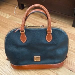 Dooney & Bourke Bag